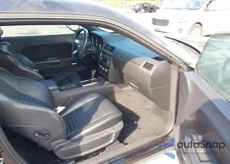 2009 Dodge Challenger R/T из США, поврежденный, VIN 2B3LJ54T19H588061